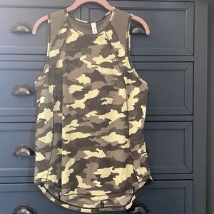Lululemon camo sculpt tank